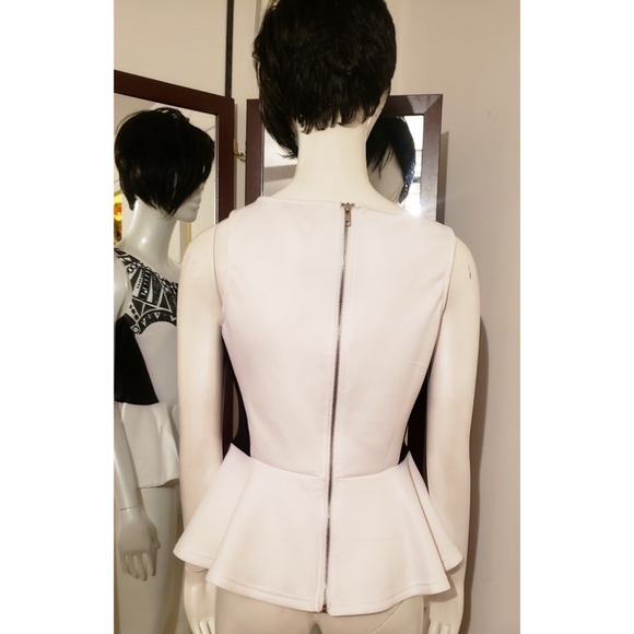 Arden B Black and White Aztecs beaded top Size L - Picture 3 of 6